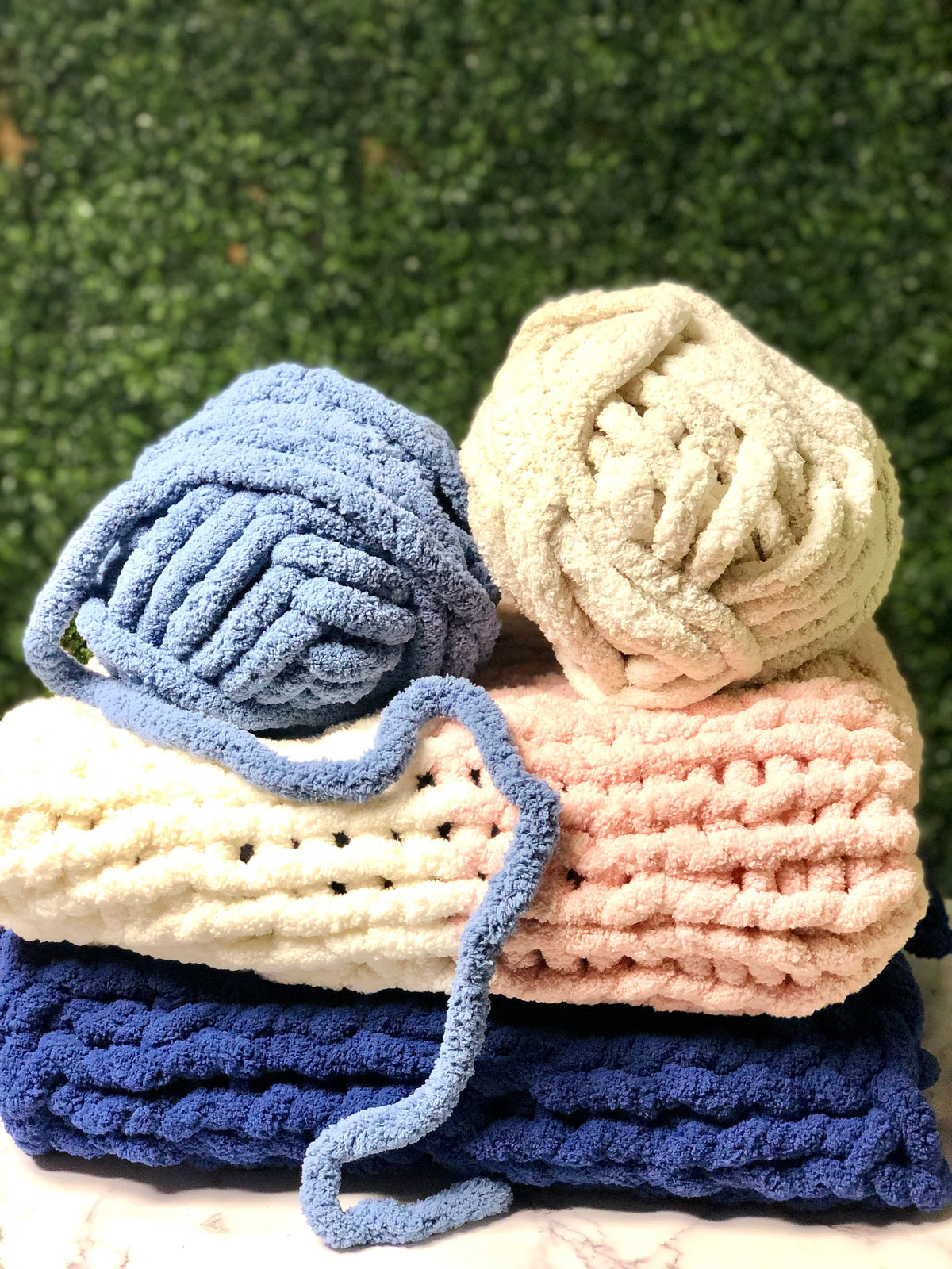 Chunky Blanket Arm Knitting: In-Person Workshop Westwood, NJ